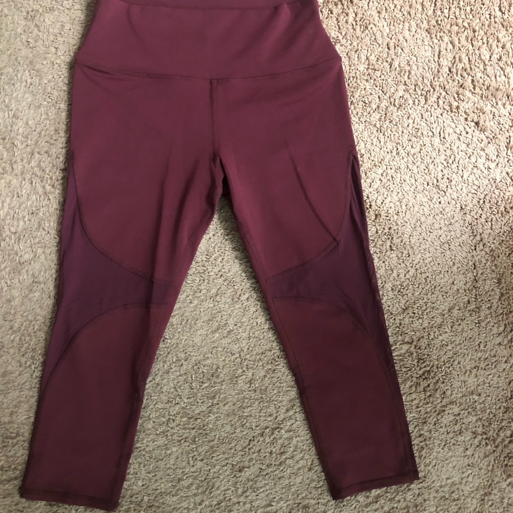 ALO cropped yoga pant